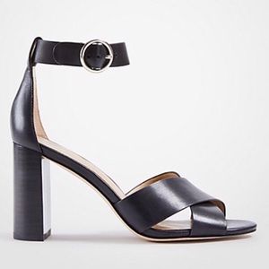 Ann Taylor new leather Liya heels sz8